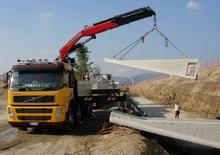 Hydrauliczne żurawie do załadunku Fassi F 800 RA 2.28 he-dynamic