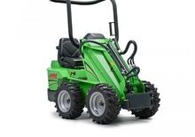 Ładowarki kołowe Avant Tecno 320 S