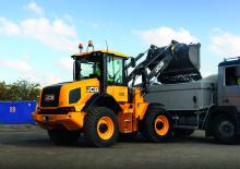 Ładowarki kołowe JCB 411 BZX