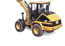 Ładowarki kołowe Caterpillar 908