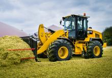 Ładowarki kołowe Caterpillar 926M