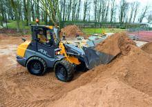 Ładowarki kołowe Mecalac AX1000