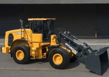 Ładowarki kołowe Hyundai HL955