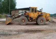 Ładowarki kołowe Volvo L 90 B