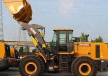 Ładowarki kołowe XCMG LW700KN