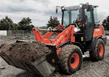Ładowarki kołowe Kubota R090