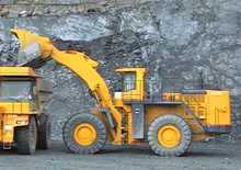 Ładowarki kołowe Komatsu WA700-3D
