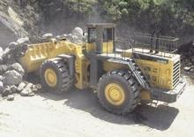 Ładowarki kołowe Komatsu WA900-3