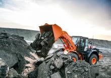 Ładowarki kołowe Hitachi ZW220-6