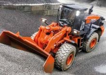 Ładowarki kołowe Hitachi ZW330-6