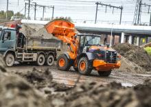 Ładowarki kołowe Hitachi ZW180-6