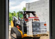 Ładowarki o sterowaniu burtowym JCB 210T