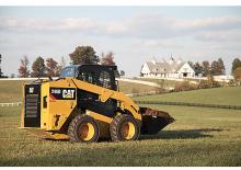 Ładowarki o sterowaniu burtowym Caterpillar 246D