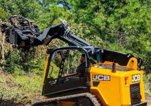 Ładowarki o sterowaniu burtowym JCB 250T
