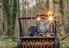 Ładowarki o sterowaniu burtowym JCB 325T