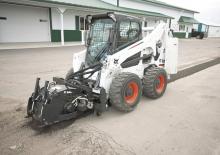 Ładowarki o sterowaniu burtowym Bobcat A770