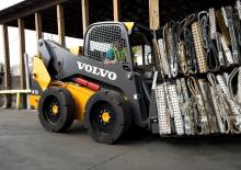 Ładowarki o sterowaniu burtowym Volvo MC115C