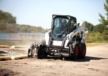 Ładowarki o sterowaniu burtowym Bobcat S650