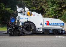 Kołowa betoniarka drogowa Astec ROADTEC RP-170