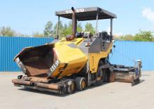 Kołowa betoniarka drogowa IR-ABG Titan 6870