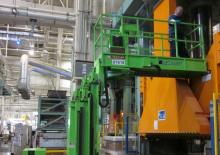 Kołowe platformy robocze z masztem pionowym Lift-A-Loft AMC48-24