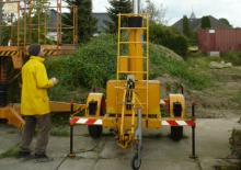 Kołowe platformy robocze z masztem pionowym MBB G 1200 Bg-Giraffe