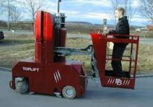 Kołowe platformy robocze z masztem pionowym PB Toplift 84