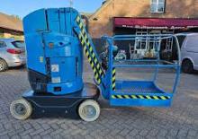 Kołowe platformy robocze z masztem pionowym Grove-Manlift (Delta) Toucan 910