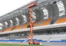 Kołowe podnośniki nożycowe Holland-Lift HL 340 E 30 4WDS/N