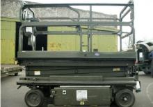 Kołowe podnośniki nożycowe Grove-Manlift SM 2646 E