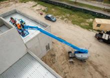 Kołowe teleskopowe platformy robocze Genie S-45 HF
