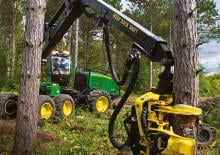 Kombajny John Deere 1070 G