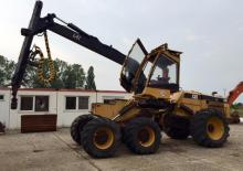 Kombajny Caterpillar 580 B