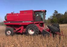 Kombajny zbożowe Case IH 1660 Axial