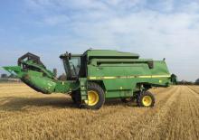 Kombajny zbożowe John Deere 2066
