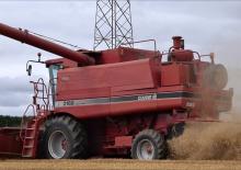 Kombajny zbożowe Case IH 2166 Axial Exkl.