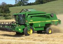 Kombajny zbożowe John Deere 2264