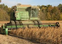 Kombajny zbożowe John Deere 8820