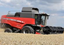 Kombajny zbożowe Massey Ferguson Beta 7370