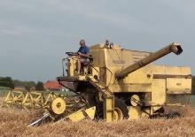 Kombajny zbożowe New Holland Clayson M 133