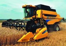Kombajny zbożowe New Holland CSX 7040