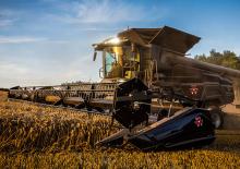 Kombajny zbożowe Massey Ferguson Ideal 9