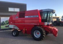 Kombajny zbożowe Massey Ferguson MF 40 RS