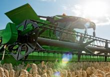 Kombajny zbożowe John Deere S 690