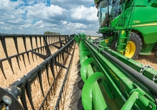 Kombajny zbożowe John Deere S790 