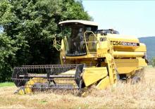 Kombajny zbożowe New Holland TC 54 H