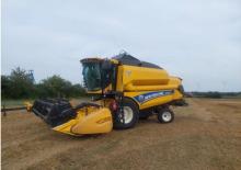 Kombajny zbożowe New Holland TC5.80 SCR