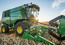 Kombajny zbożowe John Deere W 550 LL