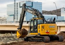 Koparki gąsienicowe John Deere Construction 135G