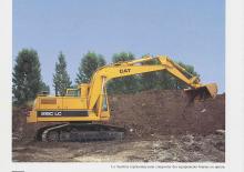 Koparki gąsienicowe Caterpillar 215LC